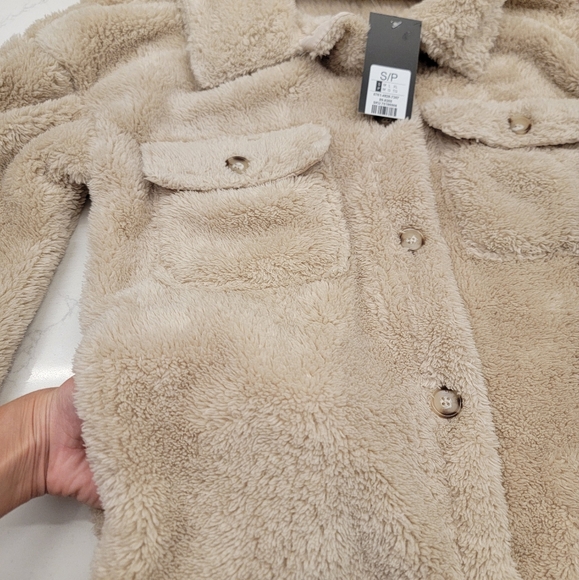 Streetwear Society Brown Plush Oversized Soft Teddy Jacket with Pockets & Button - Picture 5 of 8